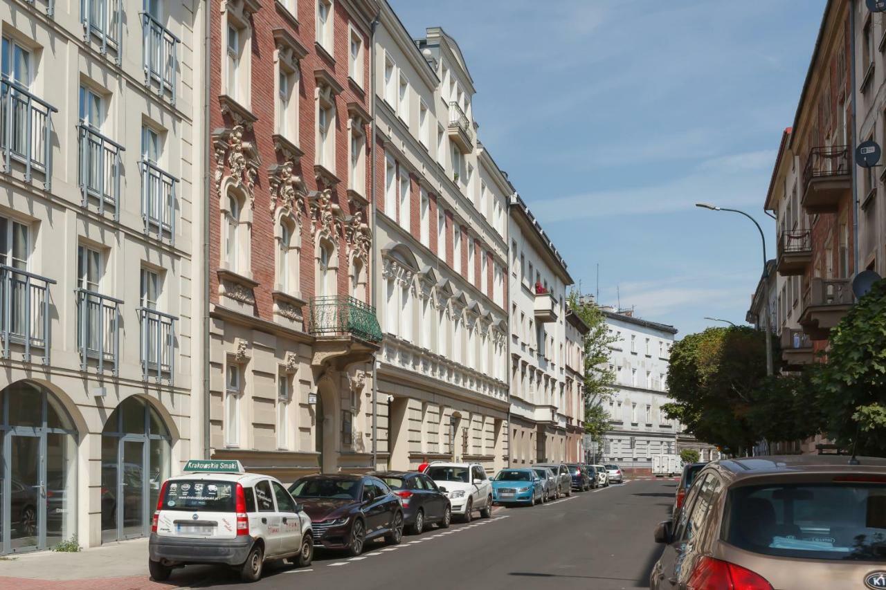 Apartment Krakow Arianska By Renters Prestige מראה חיצוני תמונה